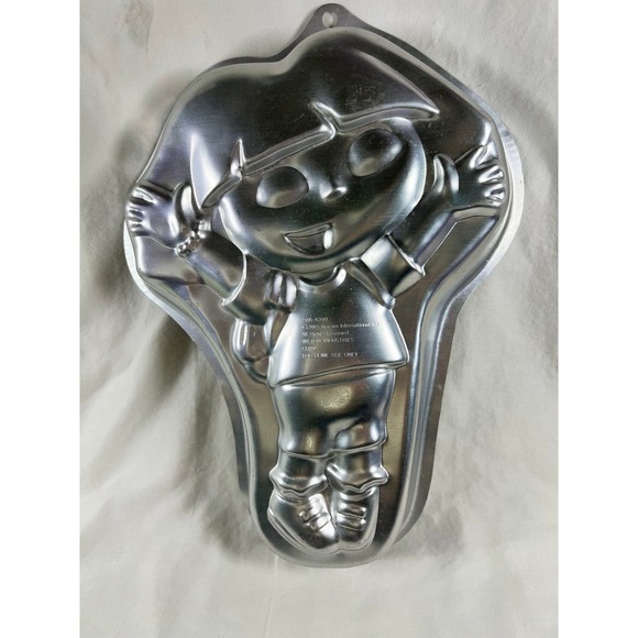 Vintage 2003 Wilton Dora the Explorer cake pan - Picture 3 of 5